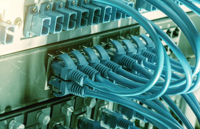 Plenum vs Riser Cat6 Cable: Detailed Comparison